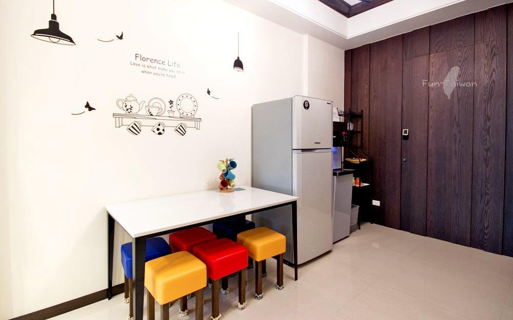 Outingfun Bed And Breakfast Jiaoxi Luaran gambar